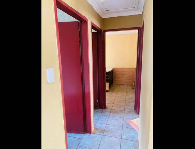 2 BEDROOM HOUSE FOR SALE IN SOSHANGUVE UU